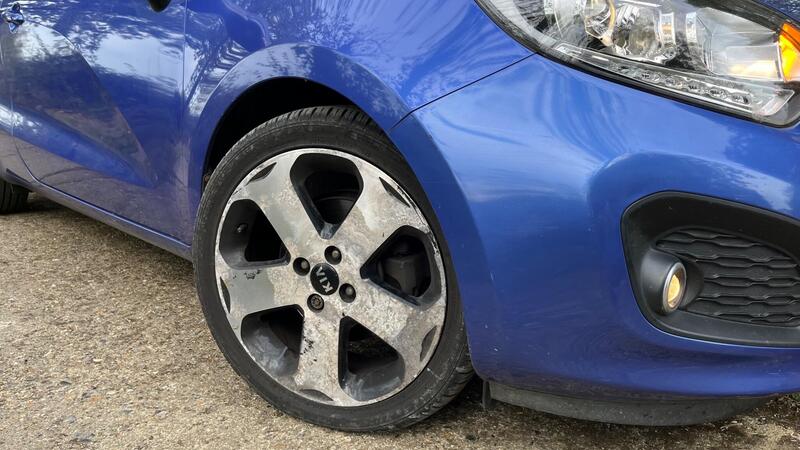 2014 Kia Rio — photo 46
