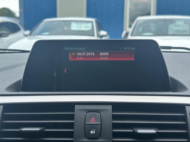 BMW 1 Series view 16