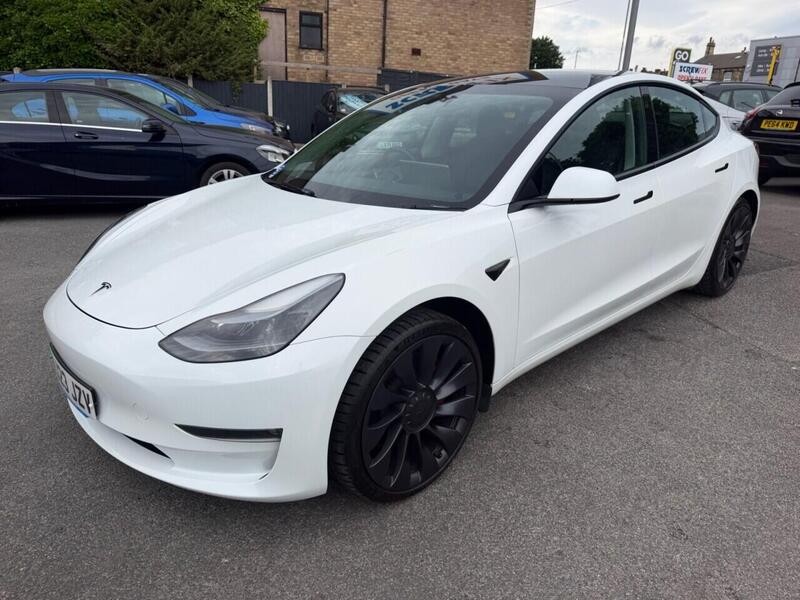 Tesla Model 3 view 5