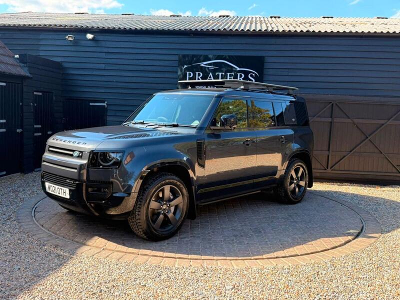 Land Rover Defender view 6