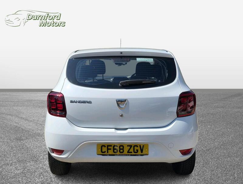 Dacia Sandero view 5