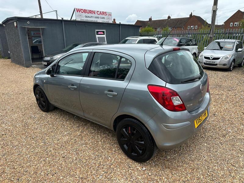 Vauxhall Corsa view 5
