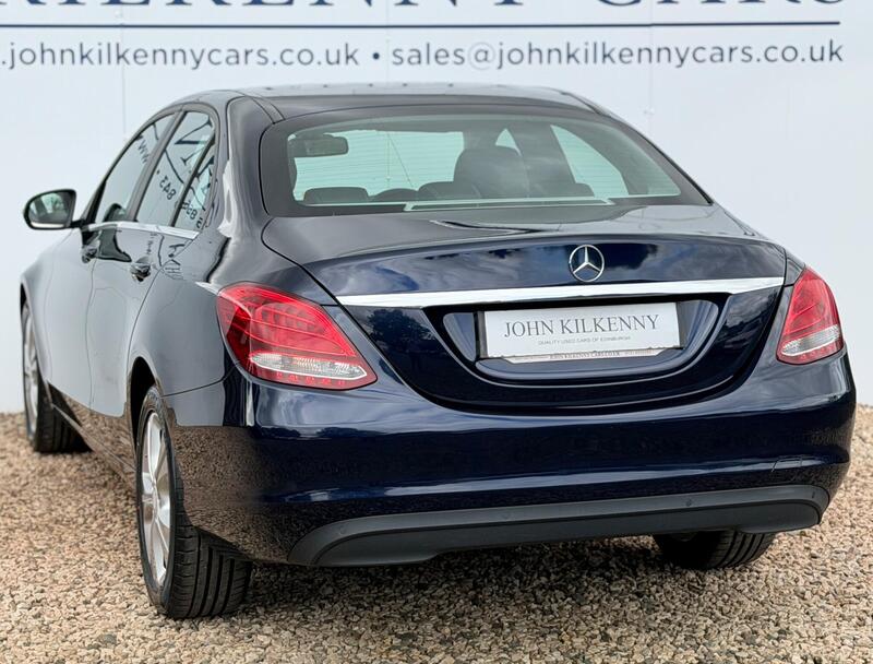 Mercedes-Benz C Class view 4
