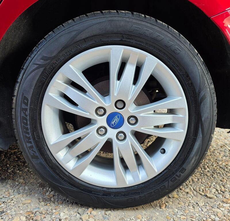 Ford Focus 1.0T EcoBoost Titanium Navigator Euro 5 (s/s) 5dr thumbnail 20