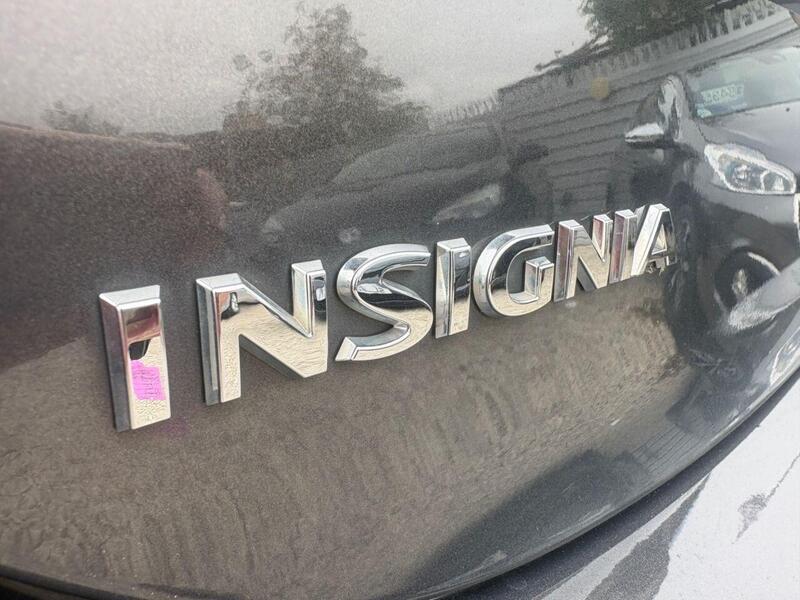 Vauxhall Insignia view 6