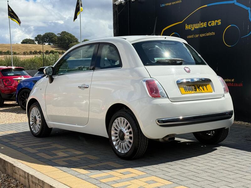 Fiat 500 view 3