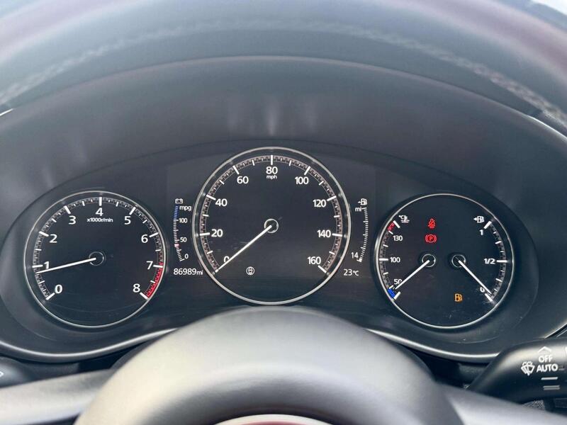 Mazda Mazda3 view 5