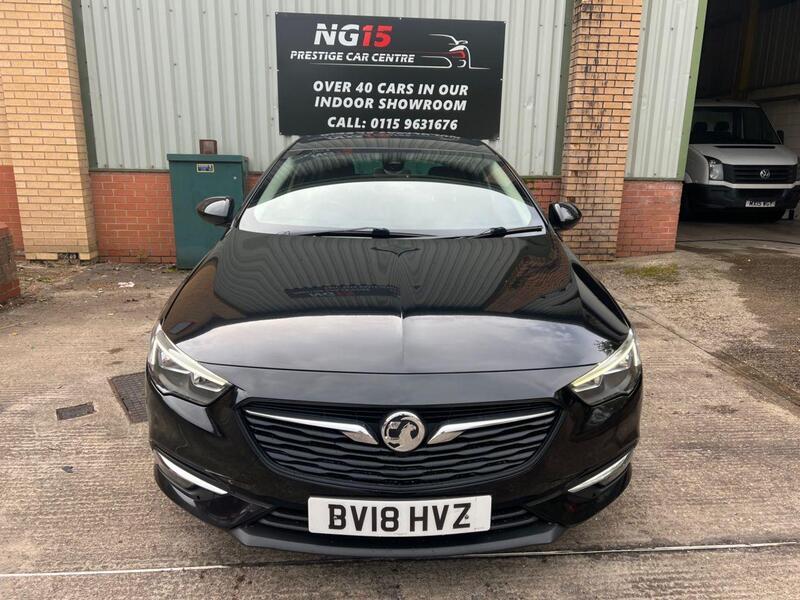 Vauxhall Insignia view 4
