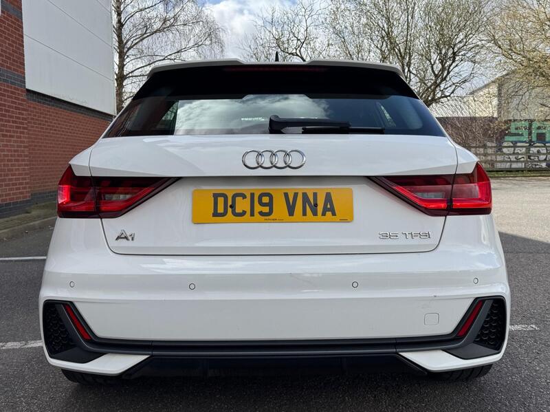 Audi A1 view 7
