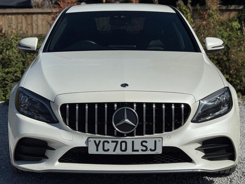 Mercedes-Benz C Class view 4