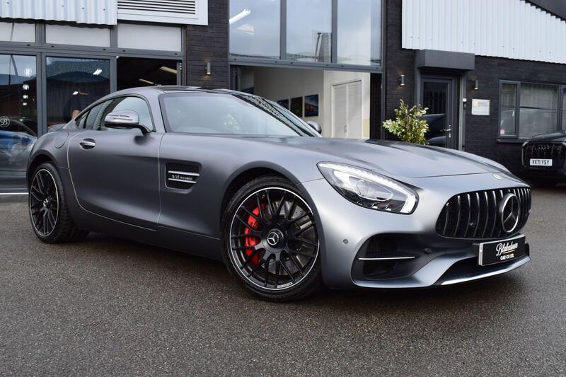 Mercedes-Benz AMG GT view 3