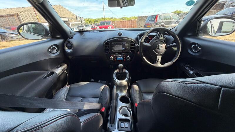 2013 Nissan Juke — photo 12