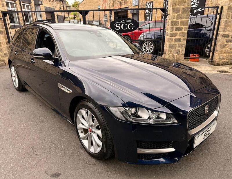 Jaguar XF view 5