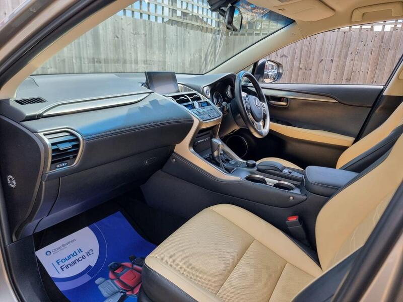 Lexus NX view 2