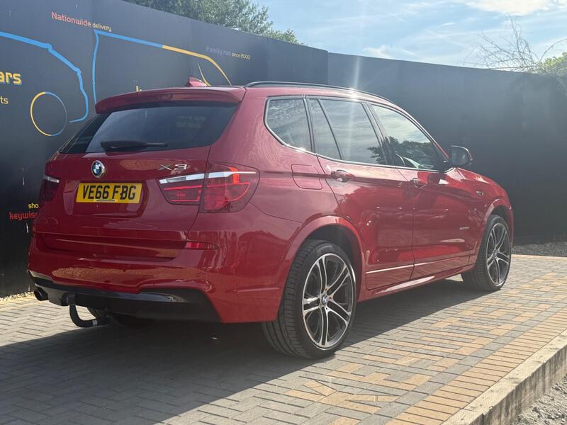 BMW X3 view 5