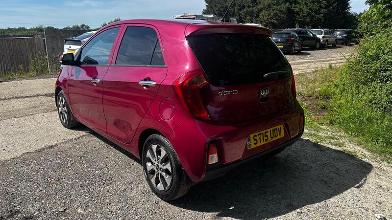 2015 Kia Picanto — photo 4