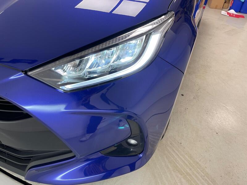 Toyota Yaris view 4