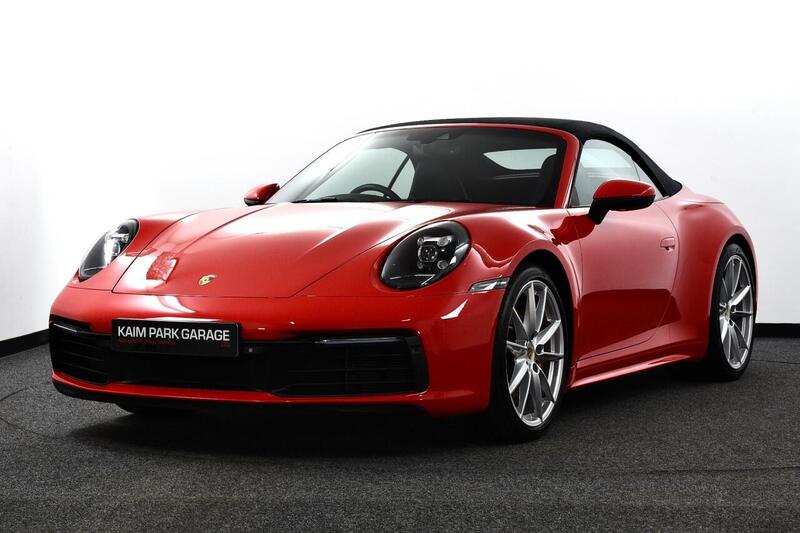 Porsche 911 view 3