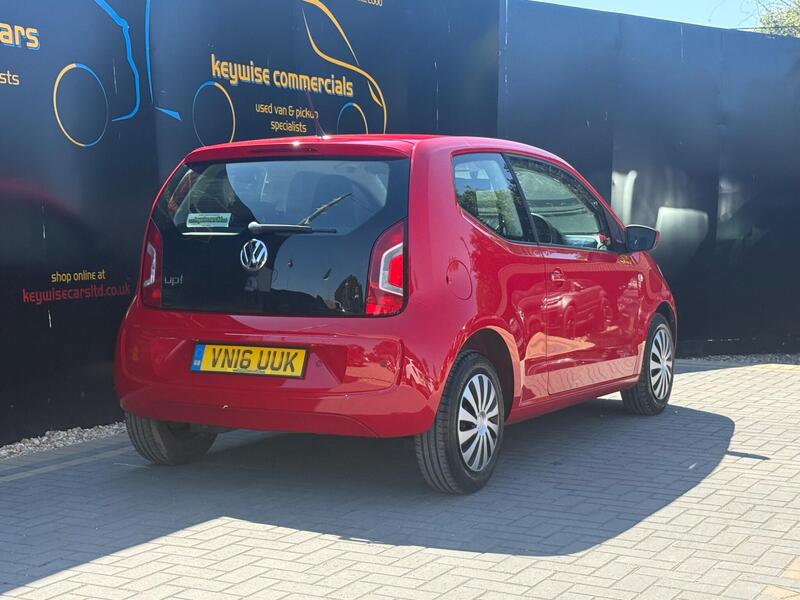 Volkswagen Up! view 5
