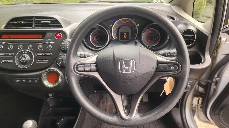 2013 Honda Jazz — photo 31
