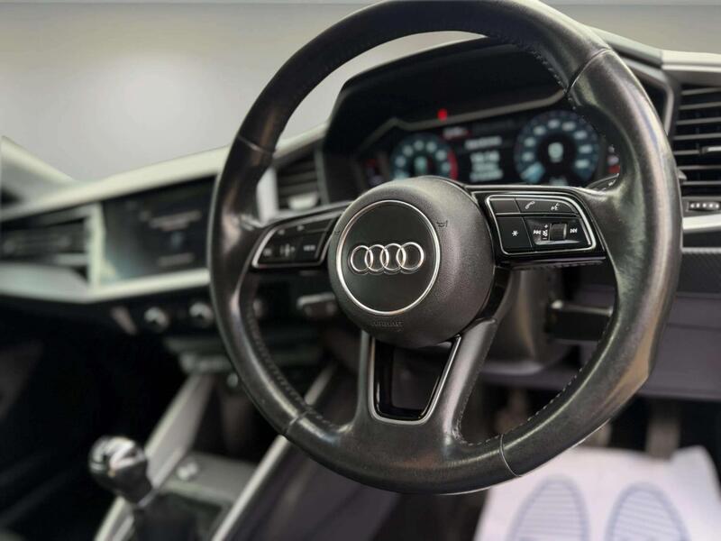 Audi A1 view 5