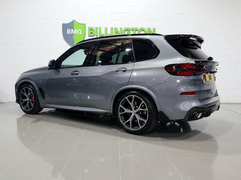 BMW X5 view 5