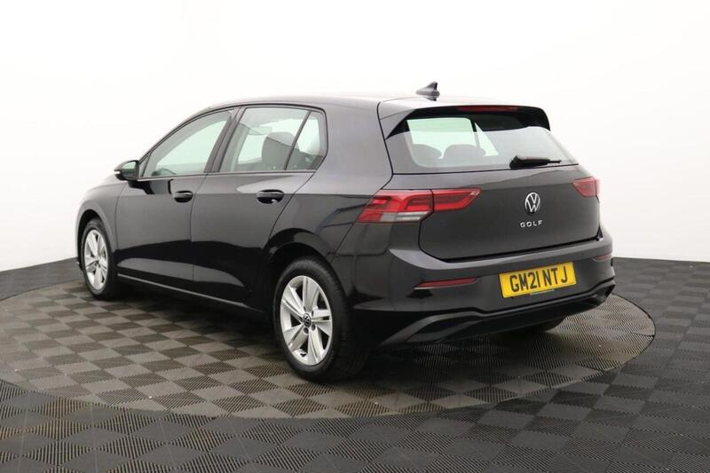 Volkswagen Golf view 6