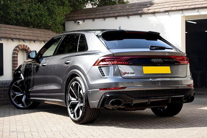 Audi Audi RSQ8 view 4