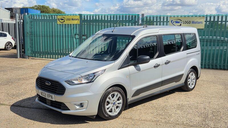 2021 Ford Grand Tourneo Connect in Silver for sale