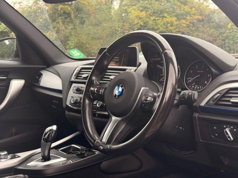 BMW 1 Series view 3