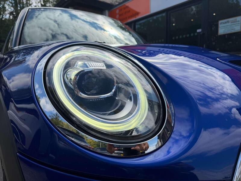 Mini Cooper view 7