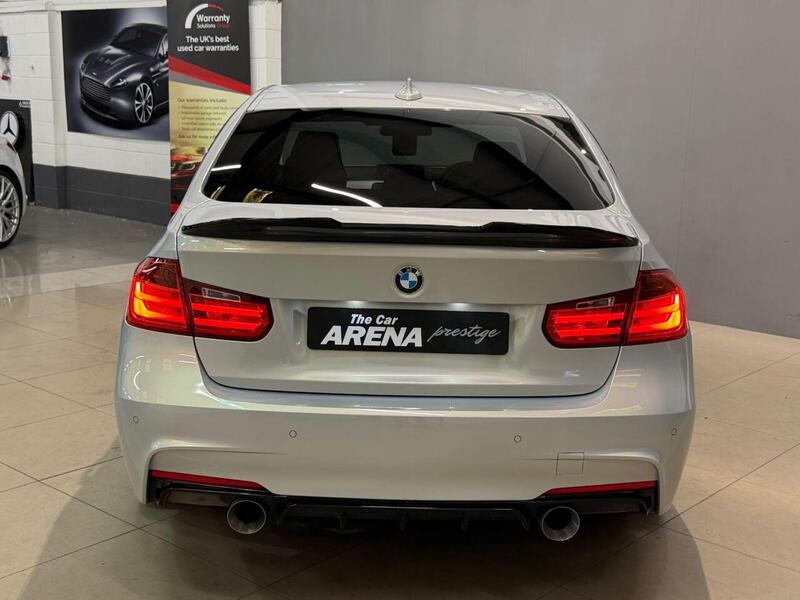 BMW 3 Series view 6