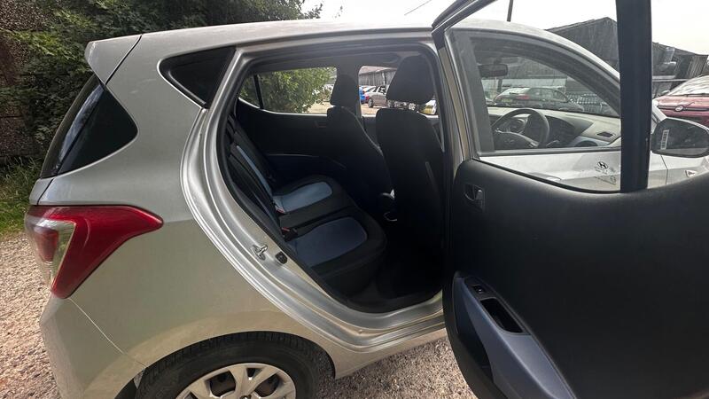 2014 Hyundai i10 — photo 6