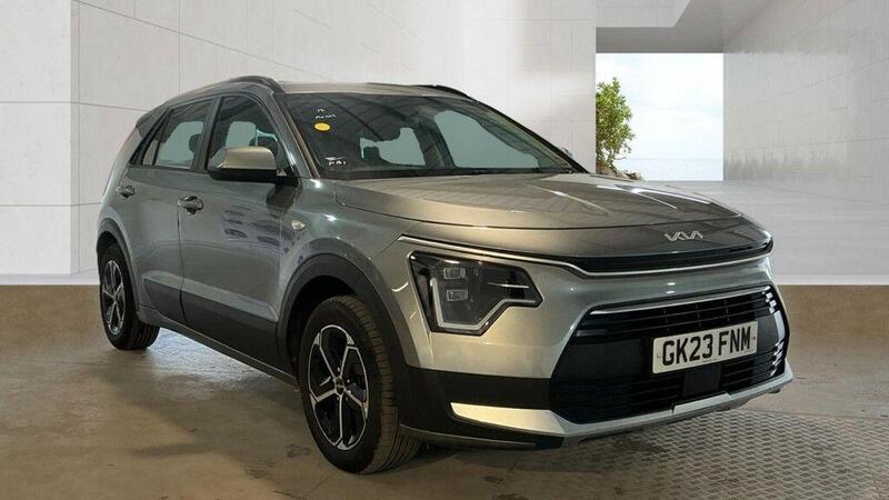 Kia Niro main image