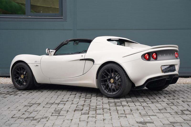 Lotus Elise view 2