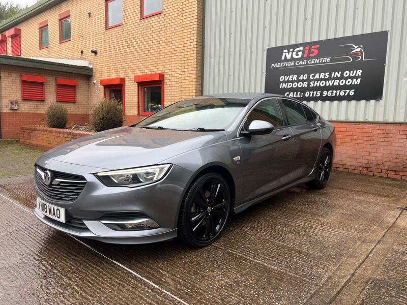 Vauxhall Insignia view 4