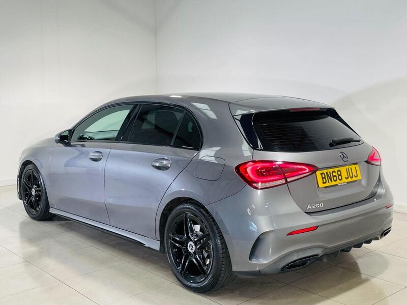 Mercedes-Benz A Class view 3