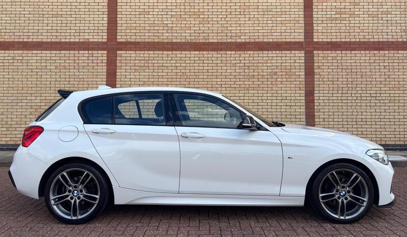 BMW 1 Series view 5
