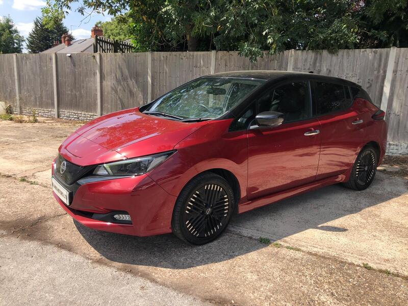 Nissan Leaf view 6
