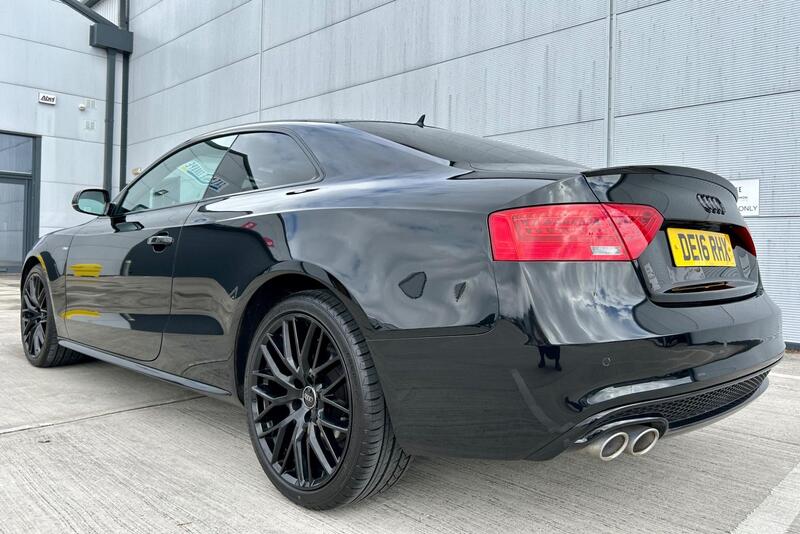 Audi A5 view 3