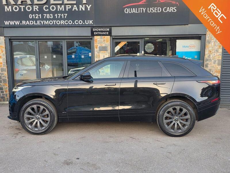 Land Rover Range Rover Velar view 2