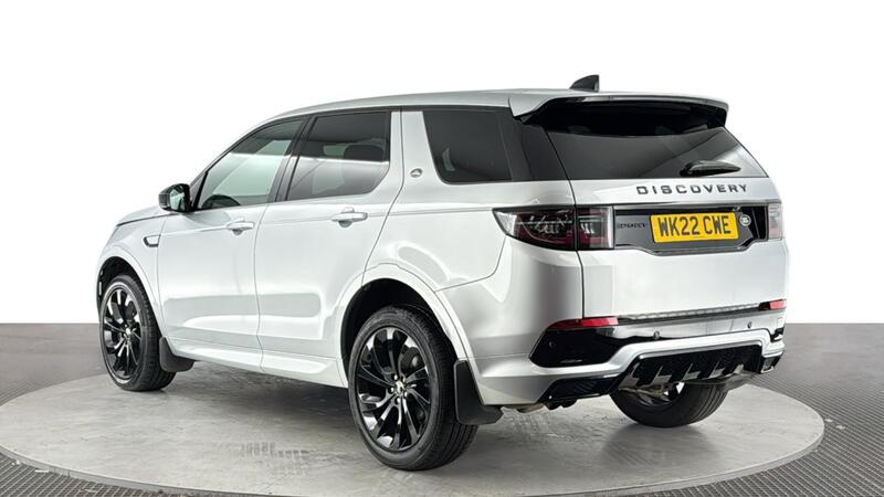 Land Rover Discovery Sport view 6