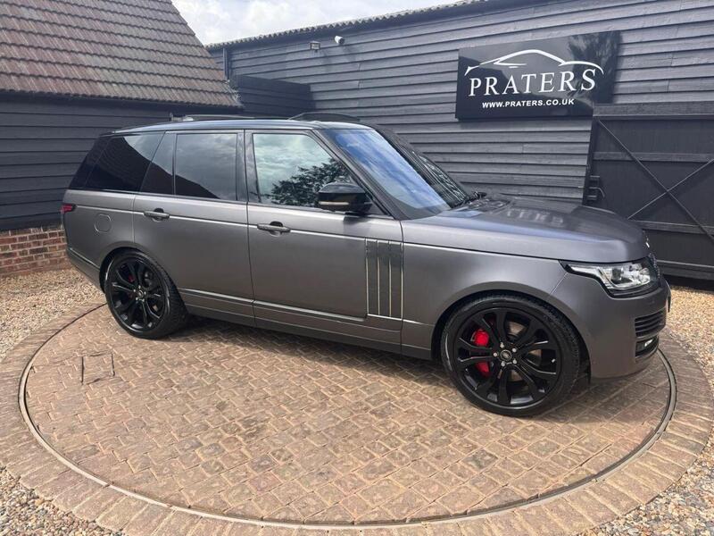 Land Rover Range Rover view 2
