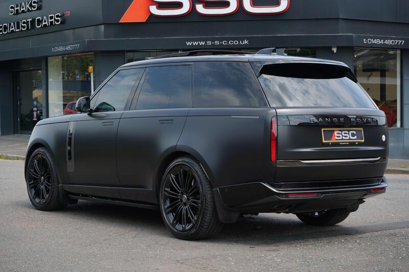 Land Rover Range Rover view 2