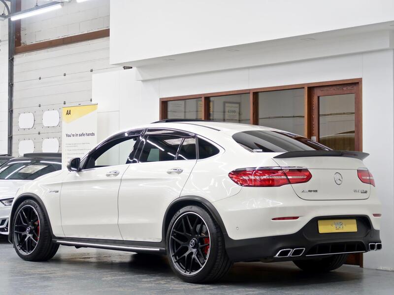 Mercedes-Benz GLC view 3