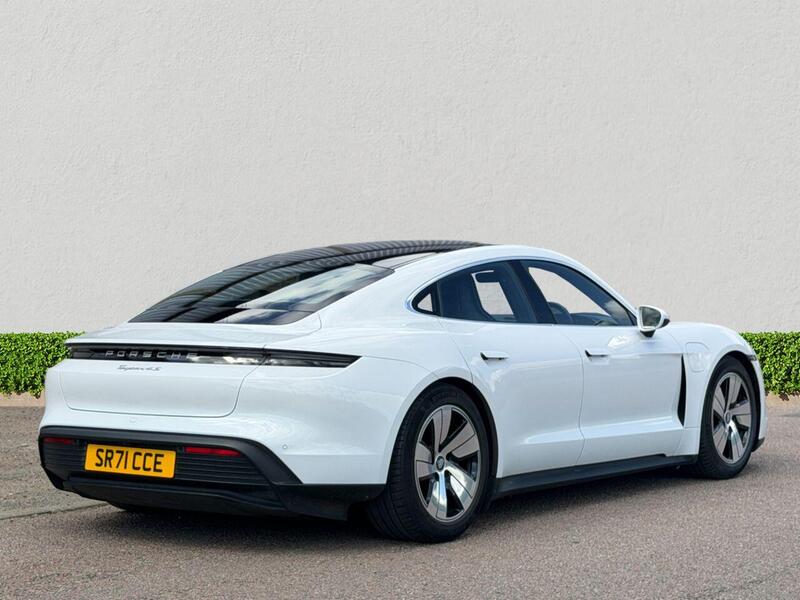 Porsche Taycan view 7