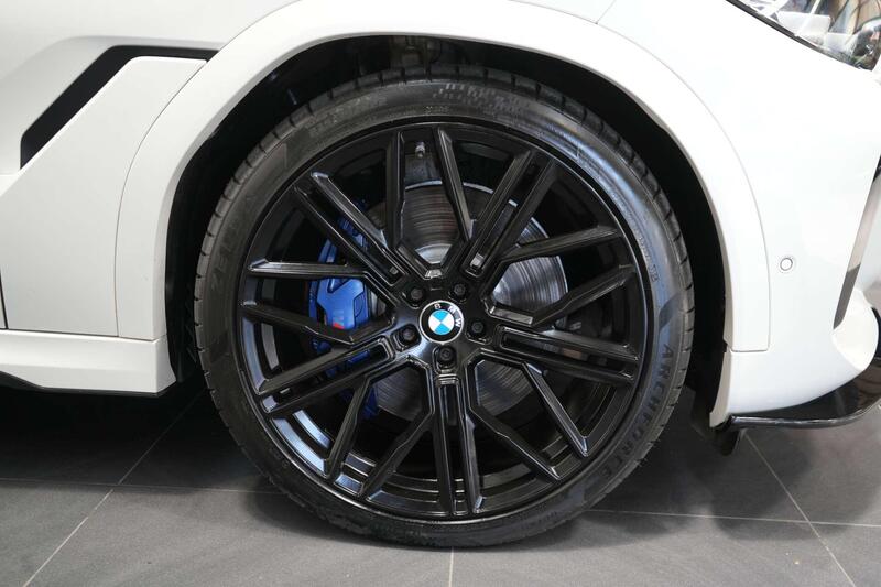 BMW X6 view 7