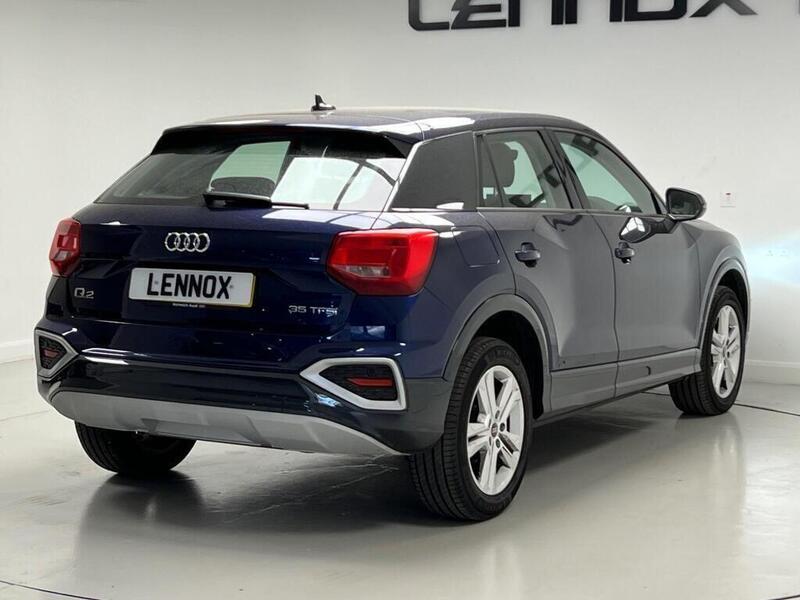 Audi Q2 view 6