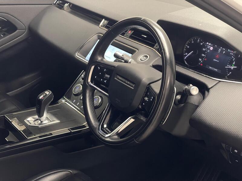 Land Rover Range Rover view 3