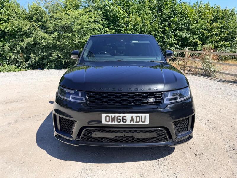Land Rover Range Rover Sport view 2